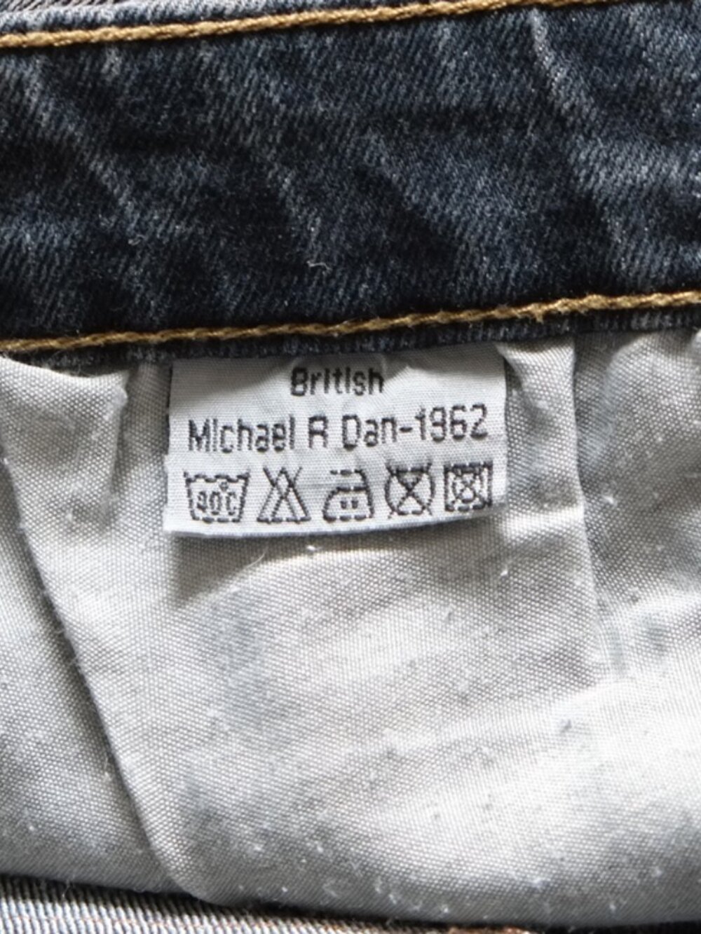 Vintage Michael R Dan (MCRD 1962) purple-wash embellished jeans - Picture 9 of 11